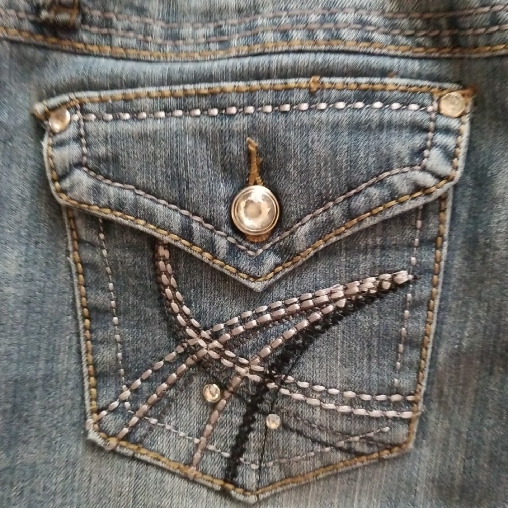 Wallflower Jeans
